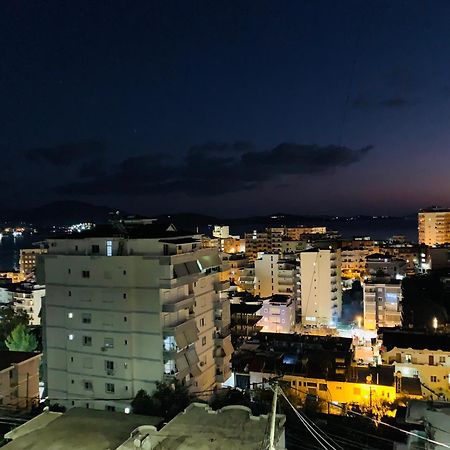 Guest - Sea Breeze Apartments Саранде Екстериор снимка