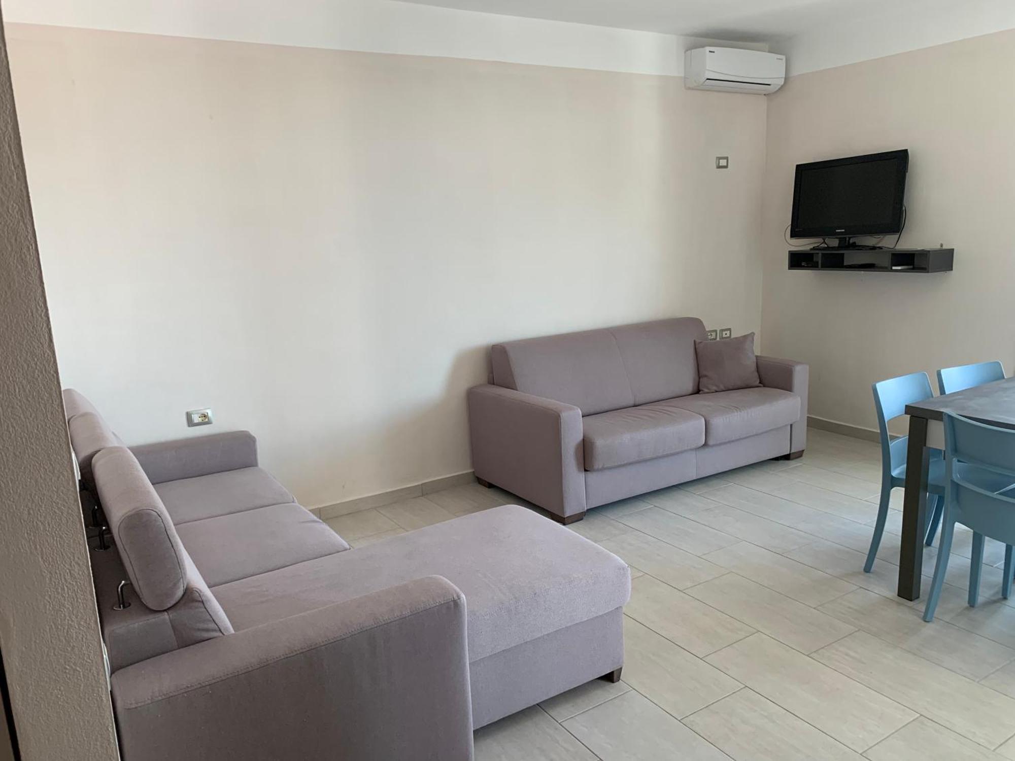 Guest - Sea Breeze Apartments Саранде Екстериор снимка