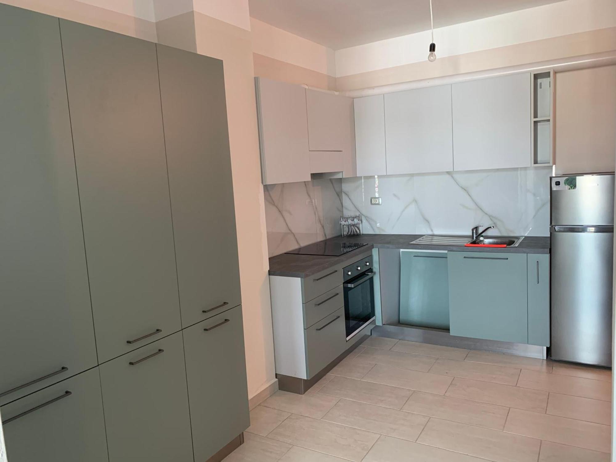 Guest - Sea Breeze Apartments Саранде Екстериор снимка