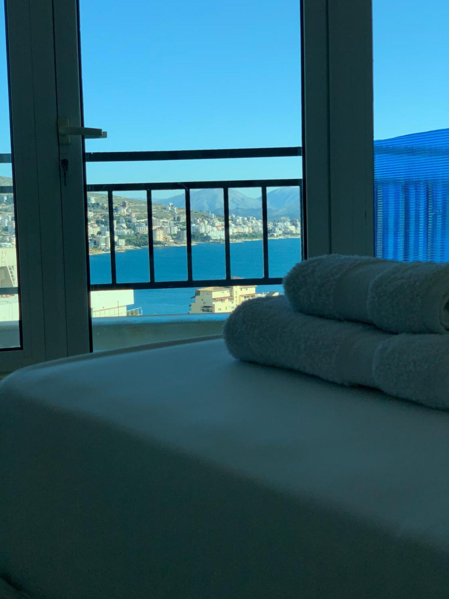 Guest - Sea Breeze Apartments Саранде Екстериор снимка